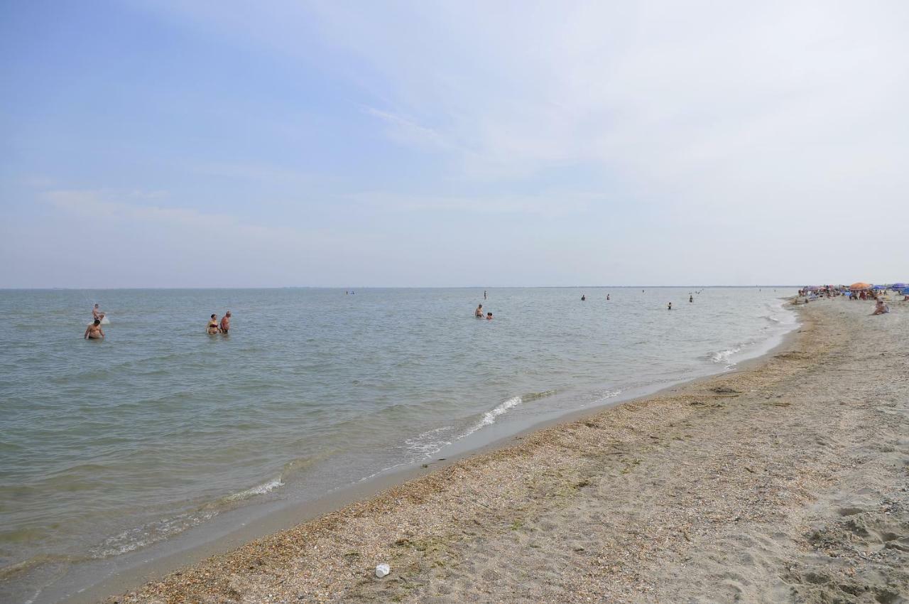 База Відпочинку "Сонячна" Primorskoye Εξωτερικό φωτογραφία
