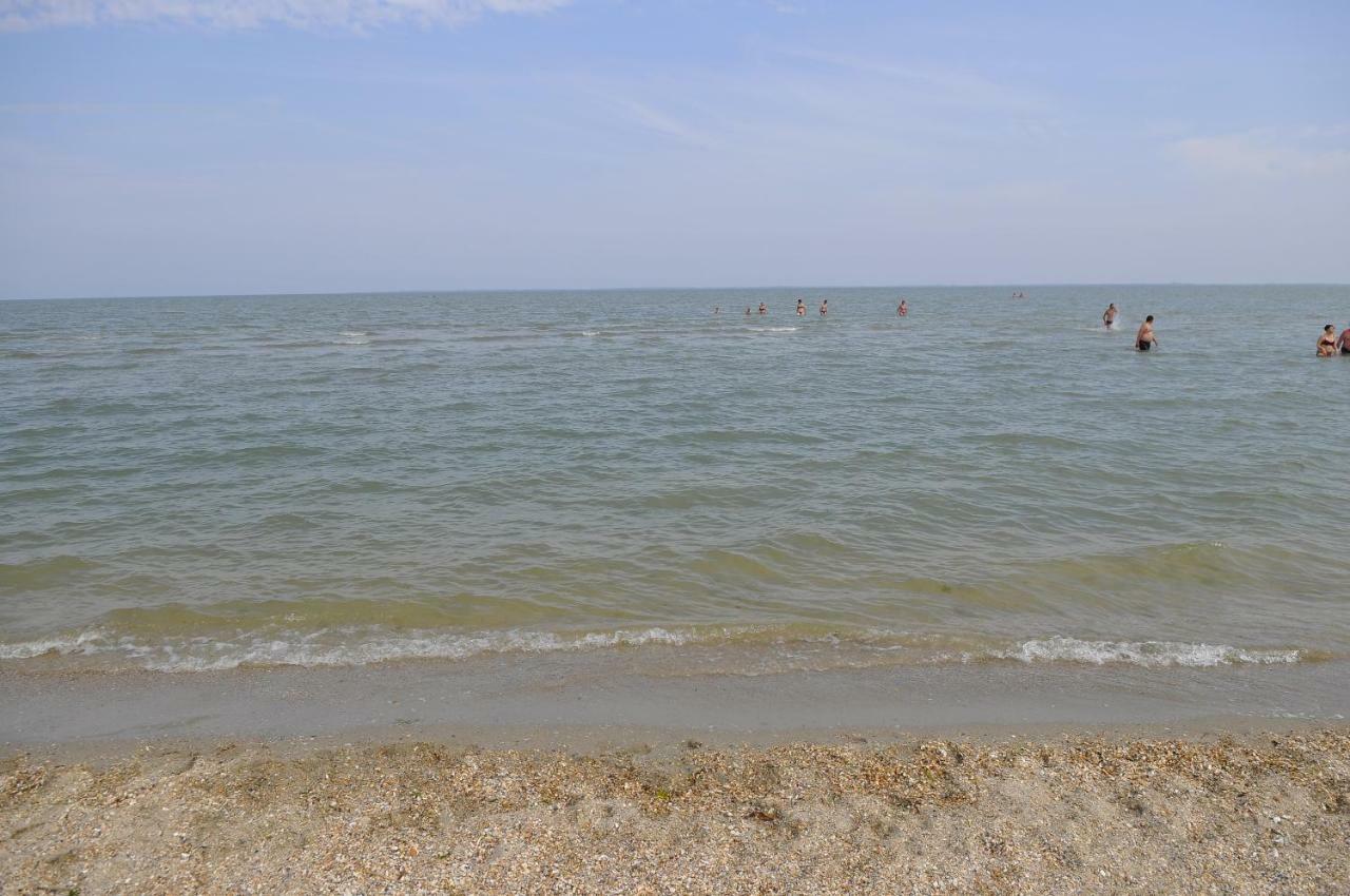 База Відпочинку "Сонячна" Primorskoye Εξωτερικό φωτογραφία